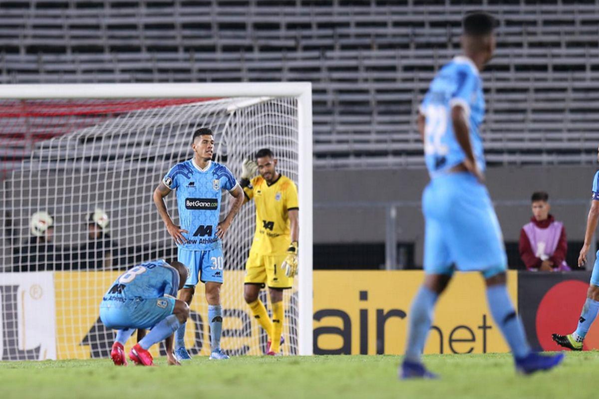 Binacional fue humillado por 8-0 ante River Plate por la Copa Libertadores. (Jesús Saucedo /GEC)