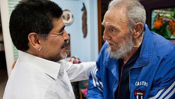 Diego Armando Maradona falleció este miércoles 25 de noviembre y muchos usuarios en redes han comparado la muerte de ‘El Diego’ con la Fidel Castro, con quien tenía una gran amistad desde su época de futbolista