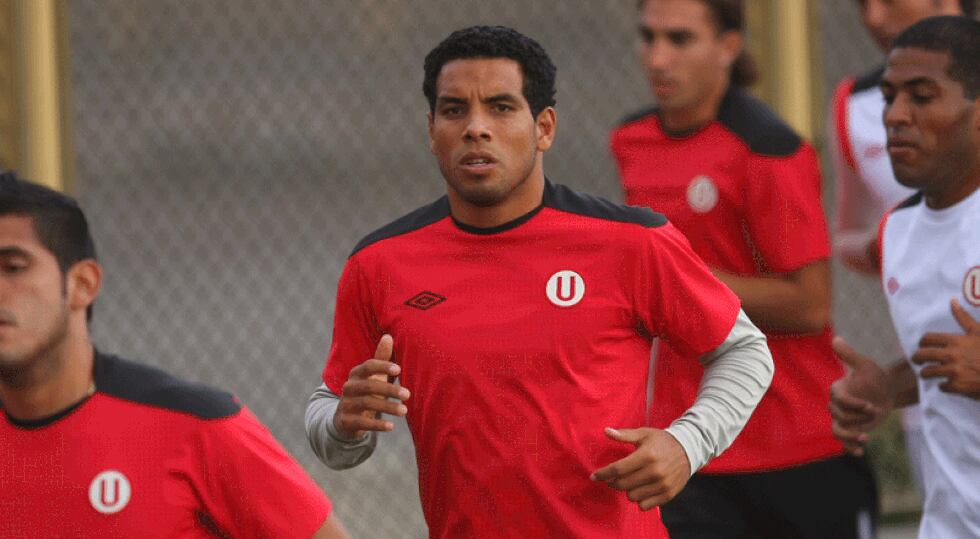 No va más: 'Zorrito' Alva deja la "U" y se mudaría al Rímac