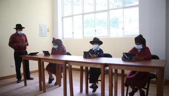 Hasta el momento más de 56 mil escolares de siete regiones han retornado al servicio educativo semipresencial. (Foto: Minedu)