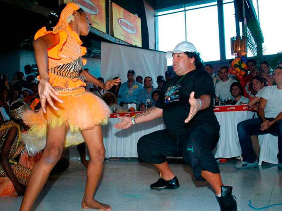 Diego Maradona: las diez fotos más locas por su cumpleaños [FOTOS]