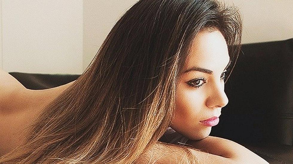 TENDENCIA / Aída Martínez en bikini y la novia del 'Pato' Álvarez lo consuela tras derrota de Cristal | FOTOS