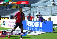 Santamaría se disfrazó de ‘9′ y anotó: así definió el peruano en el Atlas-León | VIDEO