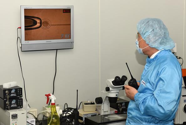 Científicos chinos advierten que el COVID-19 regresaría cada año