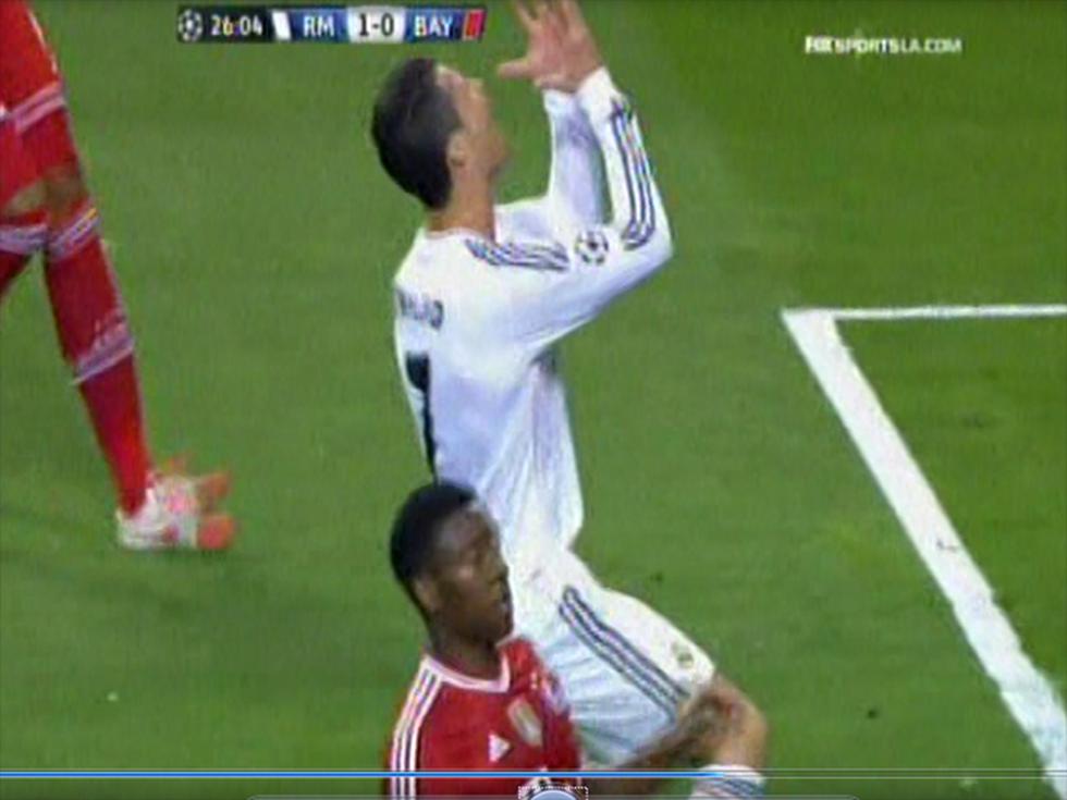 Bayern Munich vs Real Madrid: Mira el gol que se perdió Ronaldo solo abajo del arco [VIDEO]