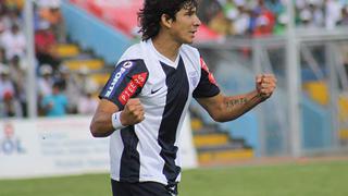 Roberto Ovelar se acerca a Alianza Lima