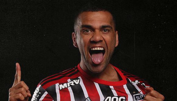 Dani Alves alentará a Flamengo en la Copa Libertadores. La victoria del 'Mengao' puede favorecer al Sao Paulo, club del defensor. (Foto: @SaoPauloFC)