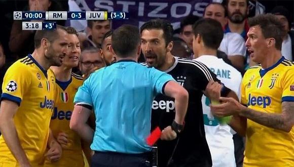 Real Madrid vs. Juventus: Buffon reclama airado y árbitro lo expulsa