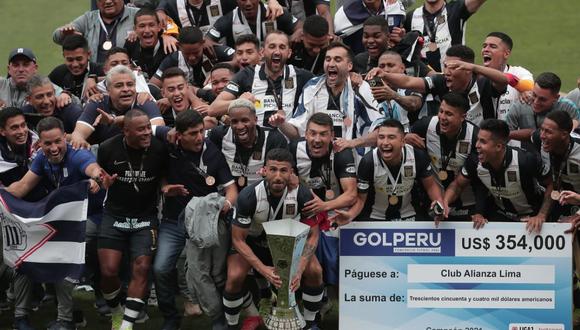Alianza Lima terminó como campeón nacional luego de vencer a Sporting Cristal. | Foto: Jesus Saucedo / @photo.gec