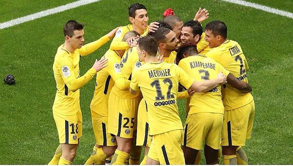 PSG le volteó el partido al Niza con goles de Di María y Alves por la Ligue 1