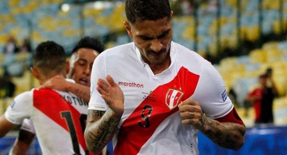 Paolo Guerrero fue modelo de nueva camiseta de Internacional y así ...