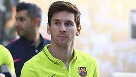 Lionel Messi completa ‘manga’ en brazo derecho