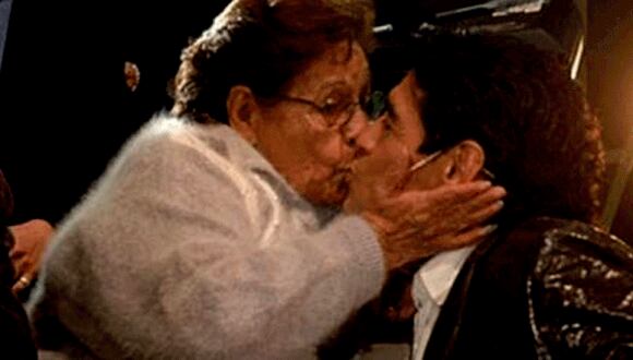 Muere la mamá de 'D10S': Maradona sufre muerte de su madre 'Doña Tota'