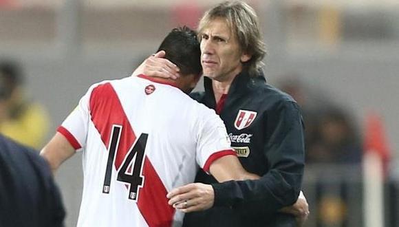 Claudio Pizarro rechazó homenaje de la FPF para jugar en amistoso