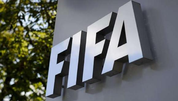 FIFA aprueba regla que permite a futbolistas jugar por dos selecciones. (Foto: AFP)