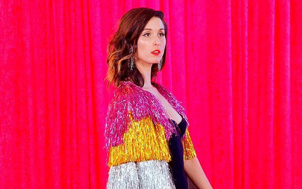 Conoce a Francisca Valenzuela, la cantante chilena que estuvo en la clausura de los Panamericanos Lima 2019 | VIDEO