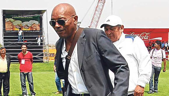 "Patrulla" Barbadillo critica a juergueros de selección