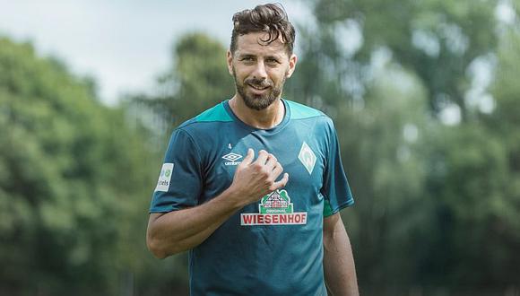 DT de Werder Bremen reveló su plan con Claudio Pizarro