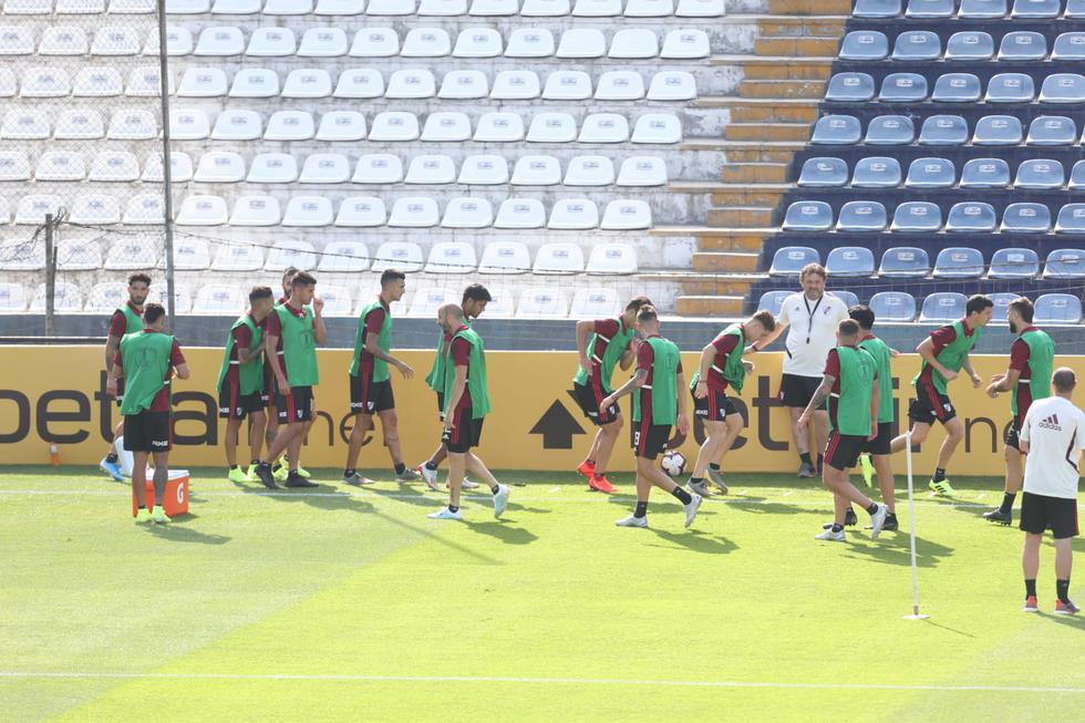 Entrenamiento de River Plate en Estadio de Alianza Lima. (Fotos: Violeta Ayasta / GEC)