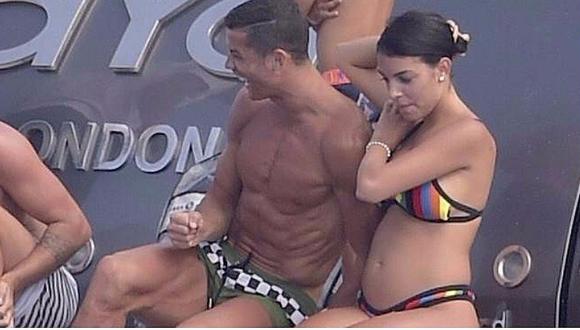 Cristiano Ronaldo confirma embarazo de su novia [FOTOS]
