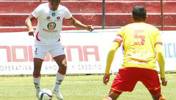 Con Giancarlo Carmona,  Mushuc Runa venció 2-1 al Deportivo Quito [VIDEO]