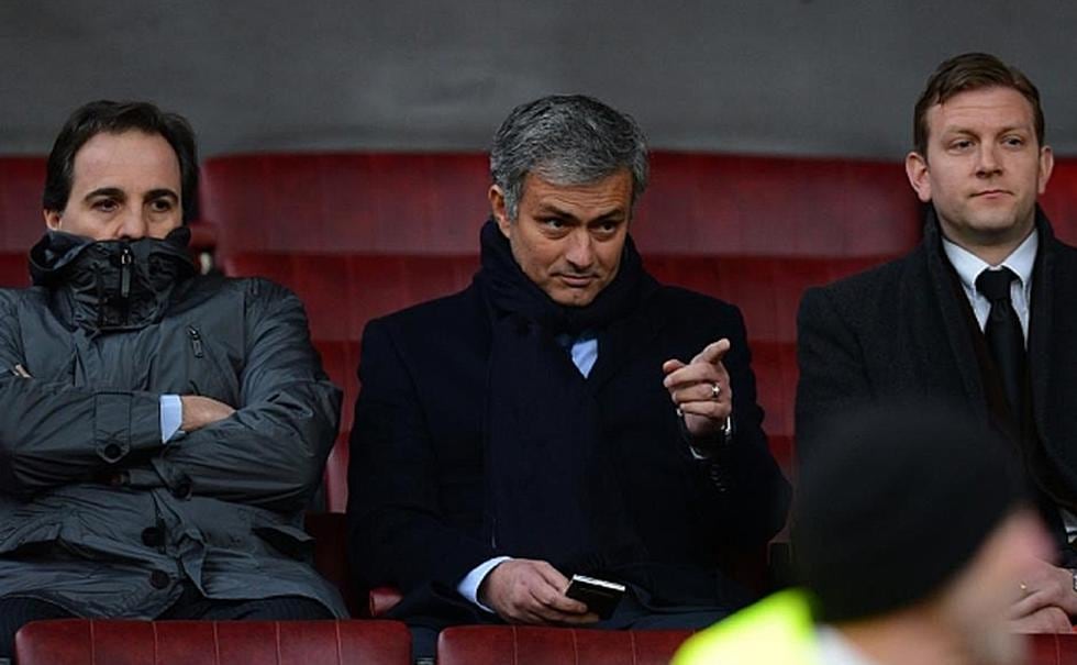 Mourinho siguió de cerca al Manchester United en Old Trafford [FOTOS]
