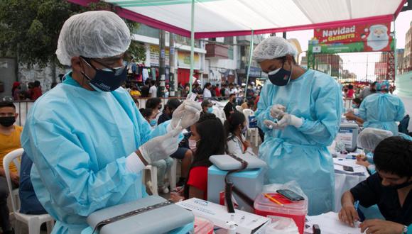 La vacunación contra el coronavirus (COVID-19) a nivel nacional continúa avanzando. (Foto: Eduardo Cavero).