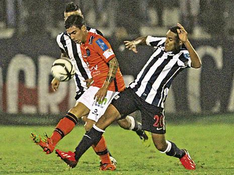 Padre de Víctor Cedrón aseguró que su hijo ya no pertenece a César Vallejo