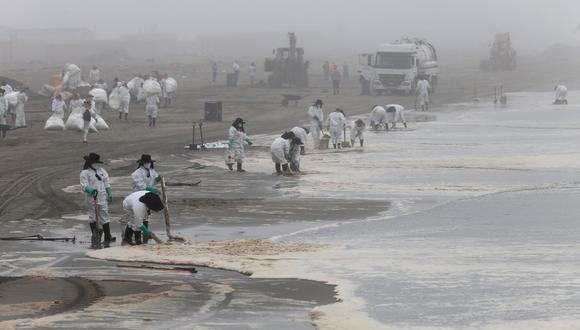 La multinacional Repsol informó los avances de las labores de limpieza tras el derrame de petróleo en el mar de Ventanilla. (Foto: Repsol)