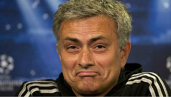 Mourinho la pasa mal: fue suspendido un partido y multado con 56 mil euros