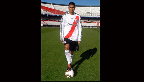 River Plate anuncia oficialmente la incorporación de Ballón