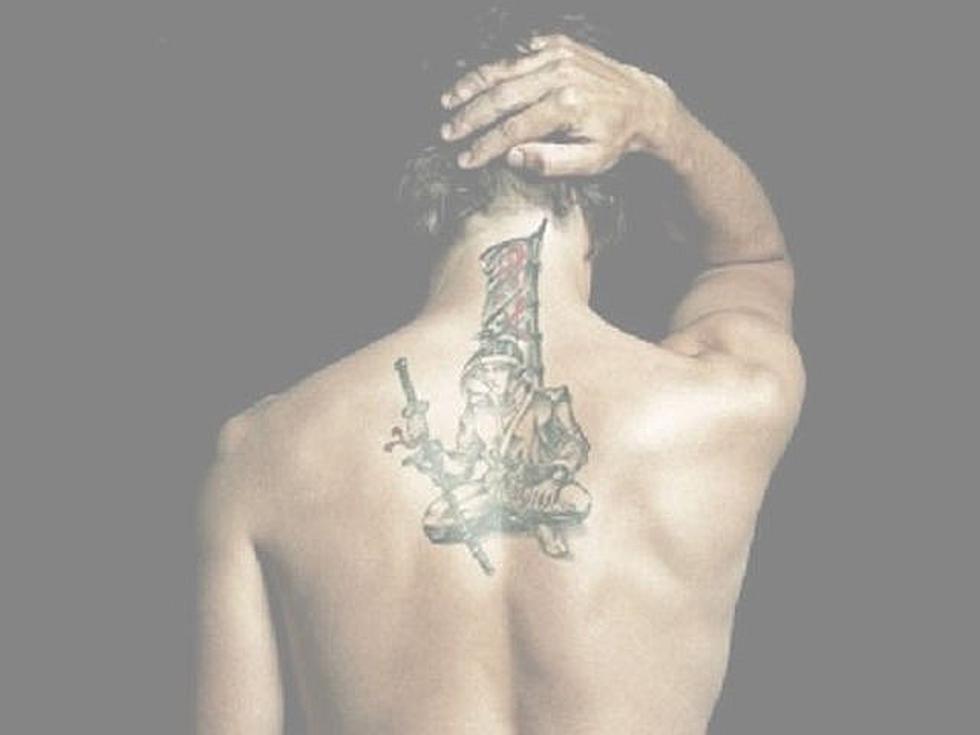 Entérate de quiénes son estas espaldas [GALERÍA]