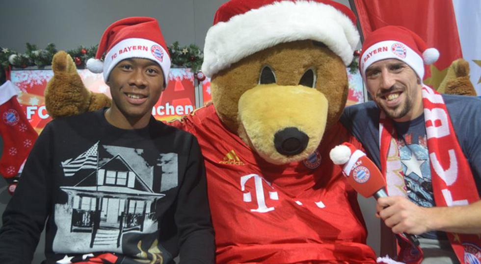 Claudio Pizarro celebra la Navidad con sus compañeros del Bayern Múnich [FOTOS]