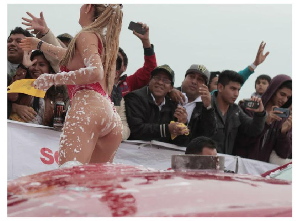 Conejitas de Playboy 'calentaron' fecha de Drifting en La Chutana [FOTOS]