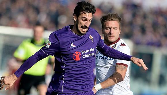 Fiorentina y Cagliari retiran número de Davide Astori