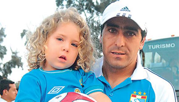 Ximénez dice que chimpunes con el nombre de su pequeña lo ayudarán a seguir anotando