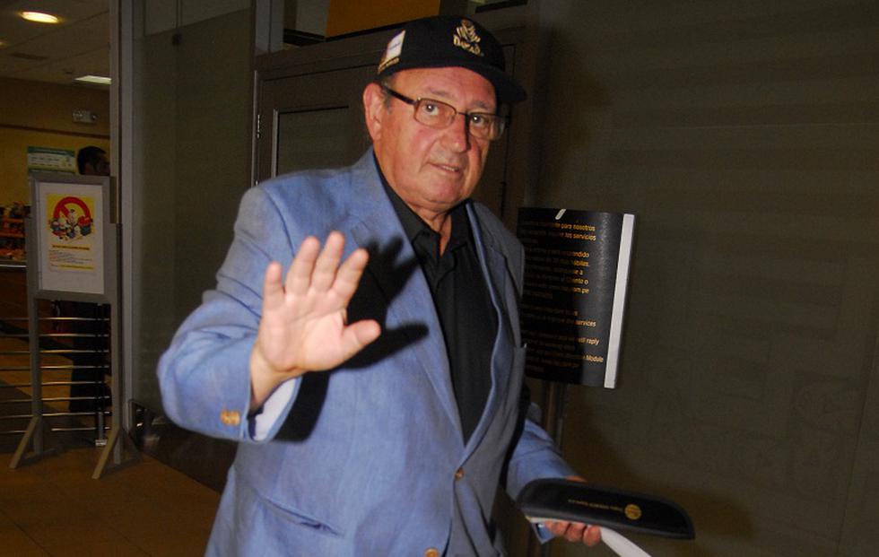 Markarián al llegar a Lima: Voy a quedarme a cumplir mi contrato