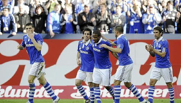 Farfán está de
fiesta en fiesta