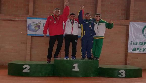 Perú consigue 9 medallas en la Copa Colombia de Lucha