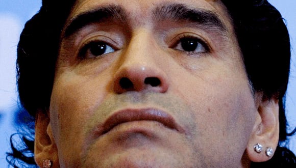 Recuperado: Operación de Maradona por cólico renal fue exitosa