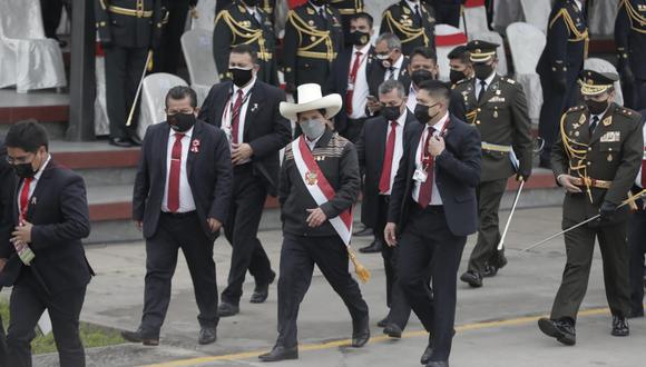 El presidente se retiró del Desfile Cívico Militar tras conocer sismo en Sullana.