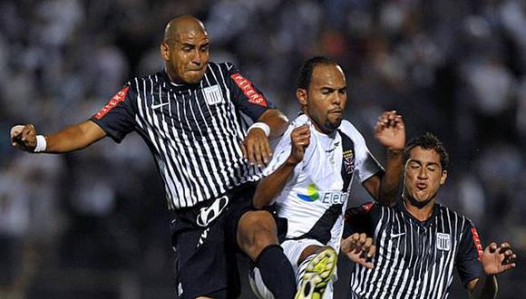 Edgar González, exjugador de Alianza Lima: “Matute es como la Bombonera” (Photo credit should read CRIS BOURONCLE/AFP via Getty Images)