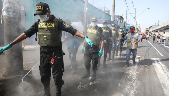 La Policía Nacional estableció los procedimientos para evitar contagios en el personal de la institución. (Foto: Britanie Arroyo/GEC)