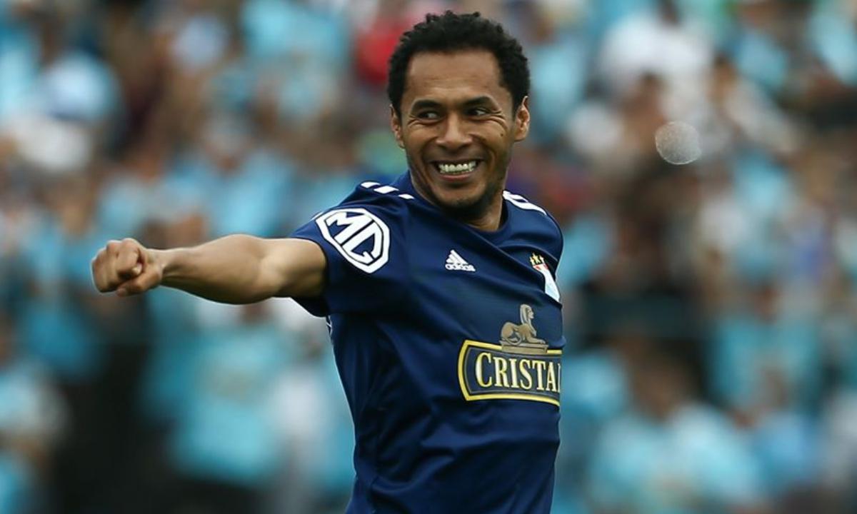 Carlos Lobatón fue el autor del gol de la victoria para Sporting Cristal | Foto: EL BOCÓN