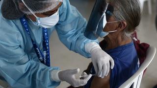 COVID-19: más de 479 mil peruanos fueron inmunizados contra el coronavirus