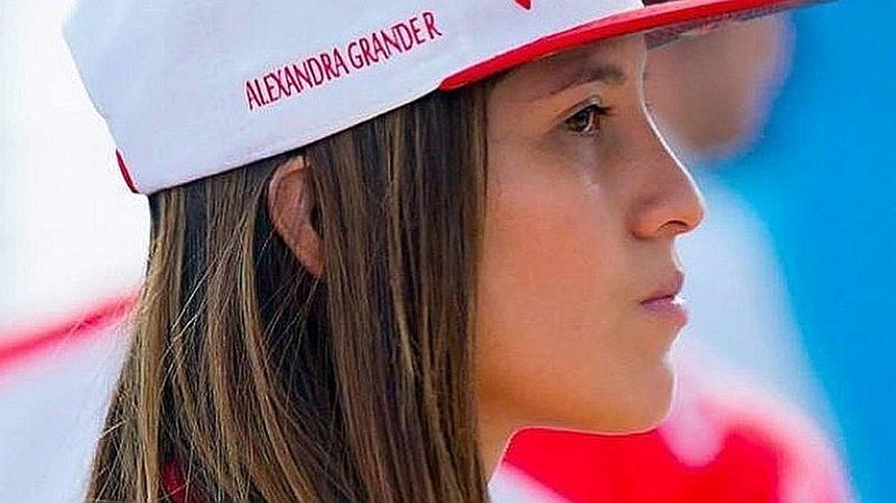 ¡De lo peor! Alexandra Grande recibe propuesta indecente para ser 'dama de compañía' y así responde | FOTO