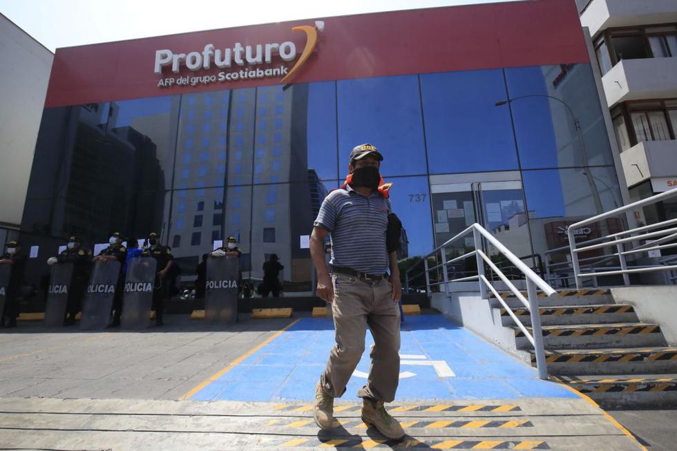 1. ESTADO DE CUENTA. Tu AFP debe enviártelo cada cuatro meses a tu domicilio o de forma virtual a tu correo electrónico (Foto: Andina)