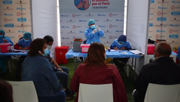 Quinta Vacunatón en Lima: reportan baja afluencia de personas en locales de inmunización (FOTOS). Foto: Hugo Curotto / @photo.gec