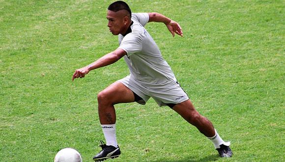 Johan Sotil deja Sport Loreto para fichar por el Santos FC