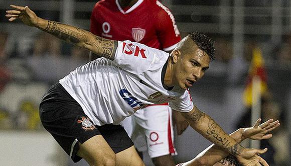 Paolo Guerrero jugó hasta los 67' en el empate del Corinthians